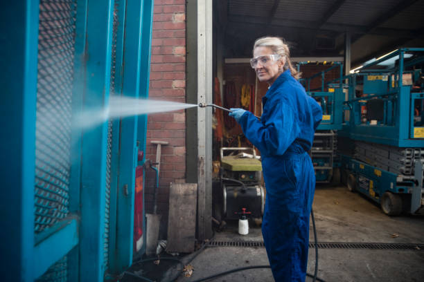 Best Oil Spill Cleanup  in Calcium, NY